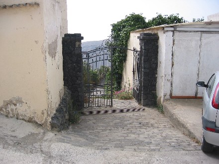 Tor zur Caldera