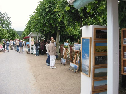 Künstlermarkt nordwestlich der Seebrücke