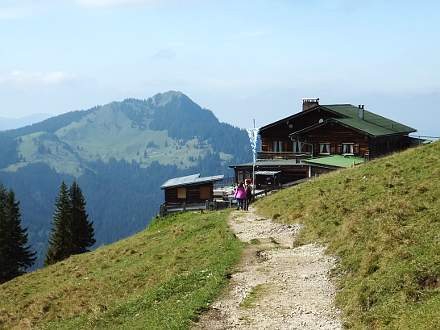 Hirschberghaus vor dem Fockenstein