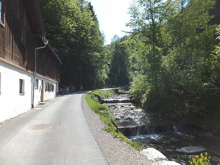 Ortsausgang Tegernsee am Alpbach
